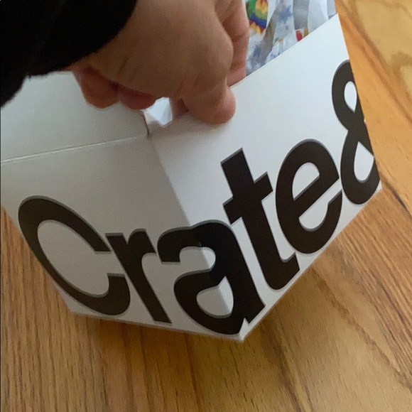 Crate and barrel small vase - Picture 1 of 3